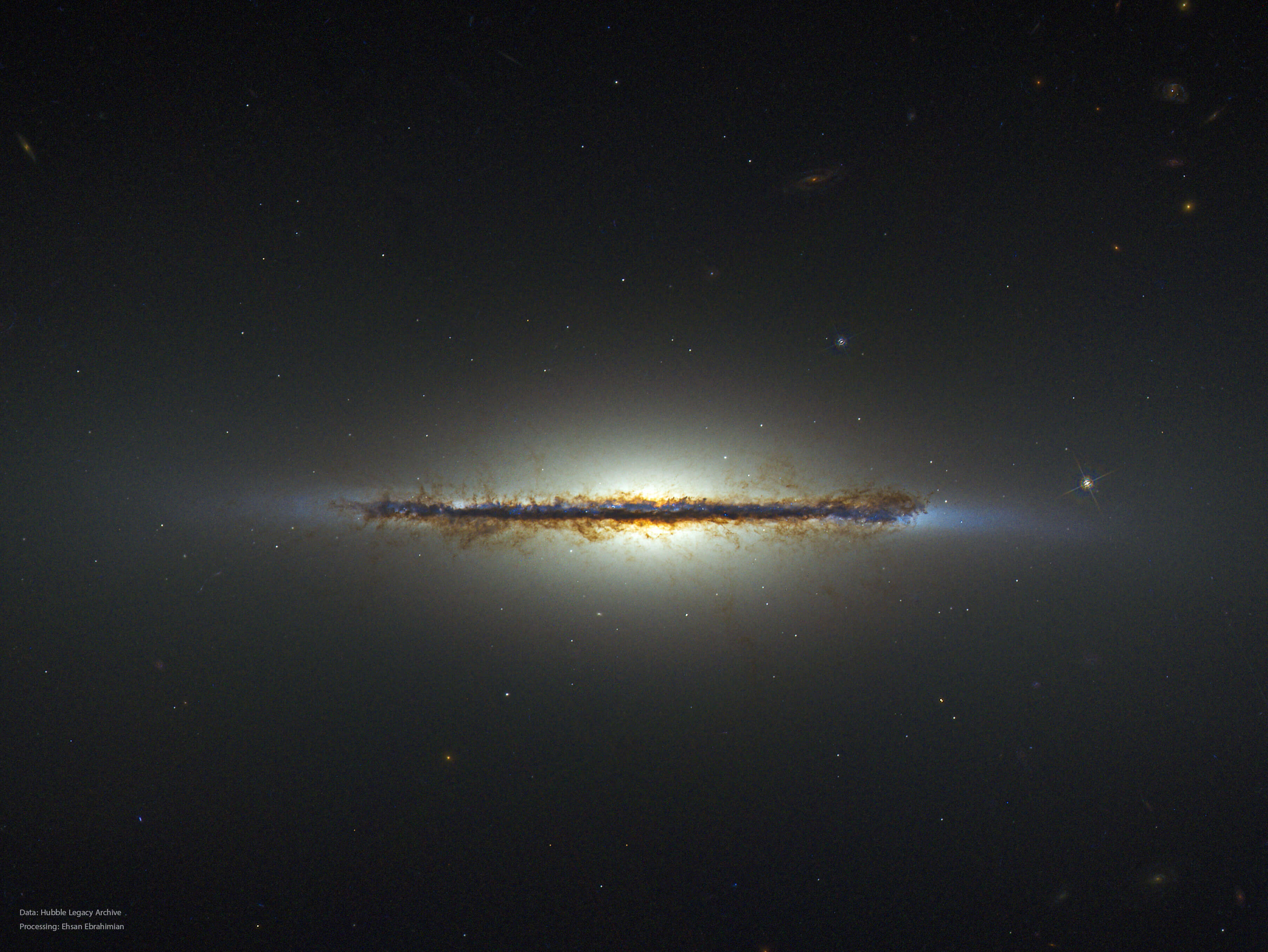 M102 Edge-on Disk Galaxy